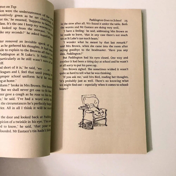 Vtg 1977  Paddington Bear On Top Fontana Lions Book Paperback Michael Bond - Picture 13 of 16